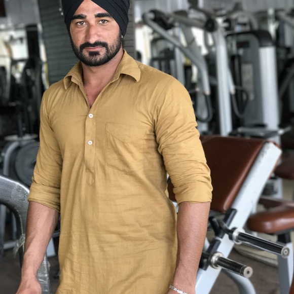 Meet your Posher, Pal - Picture 1 of 1